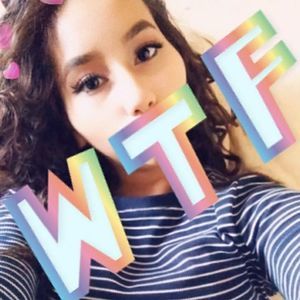 Meet your Posher, Alexis